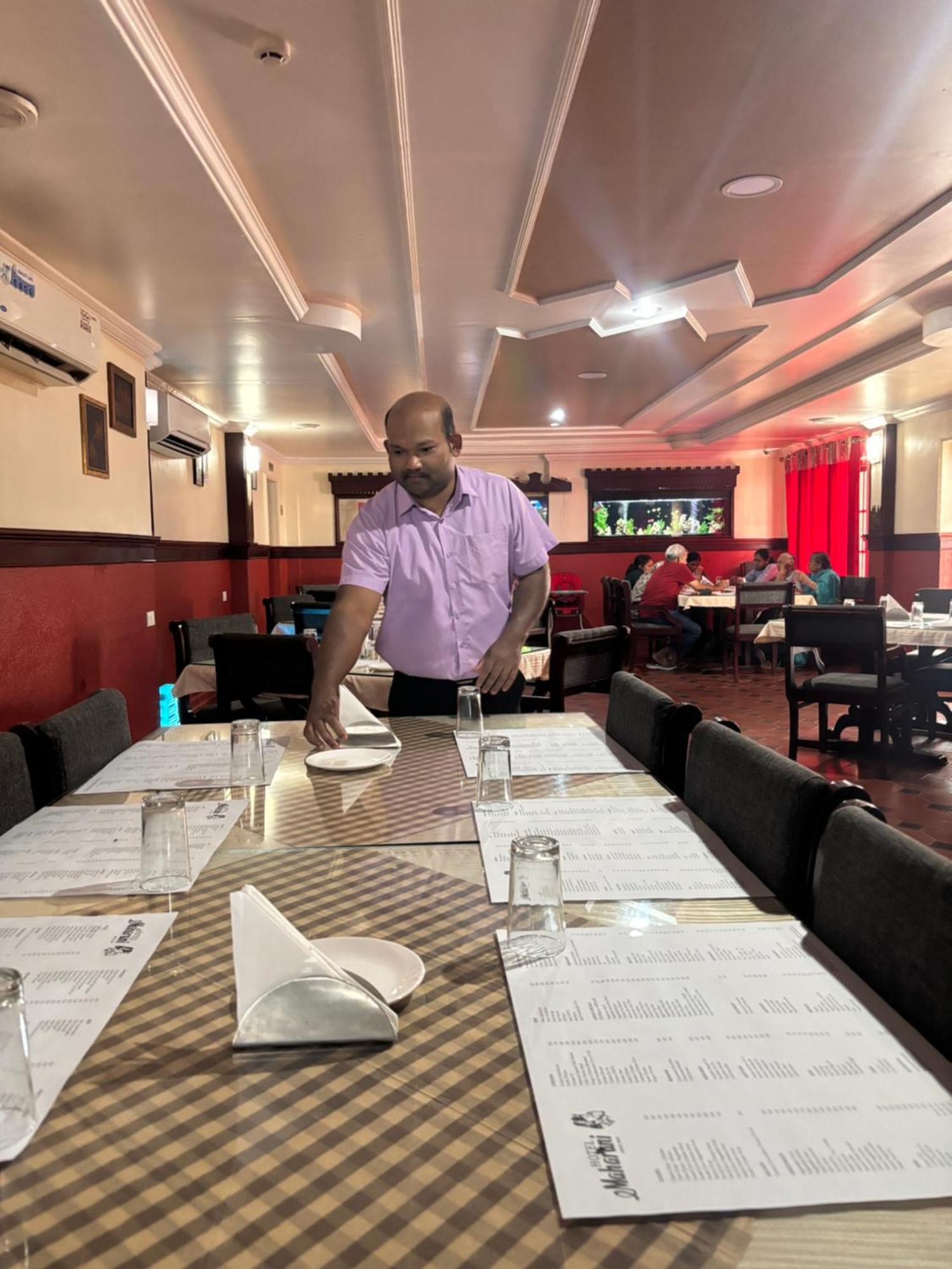 Maharani Hotel Kozhikode Buitenkant foto
