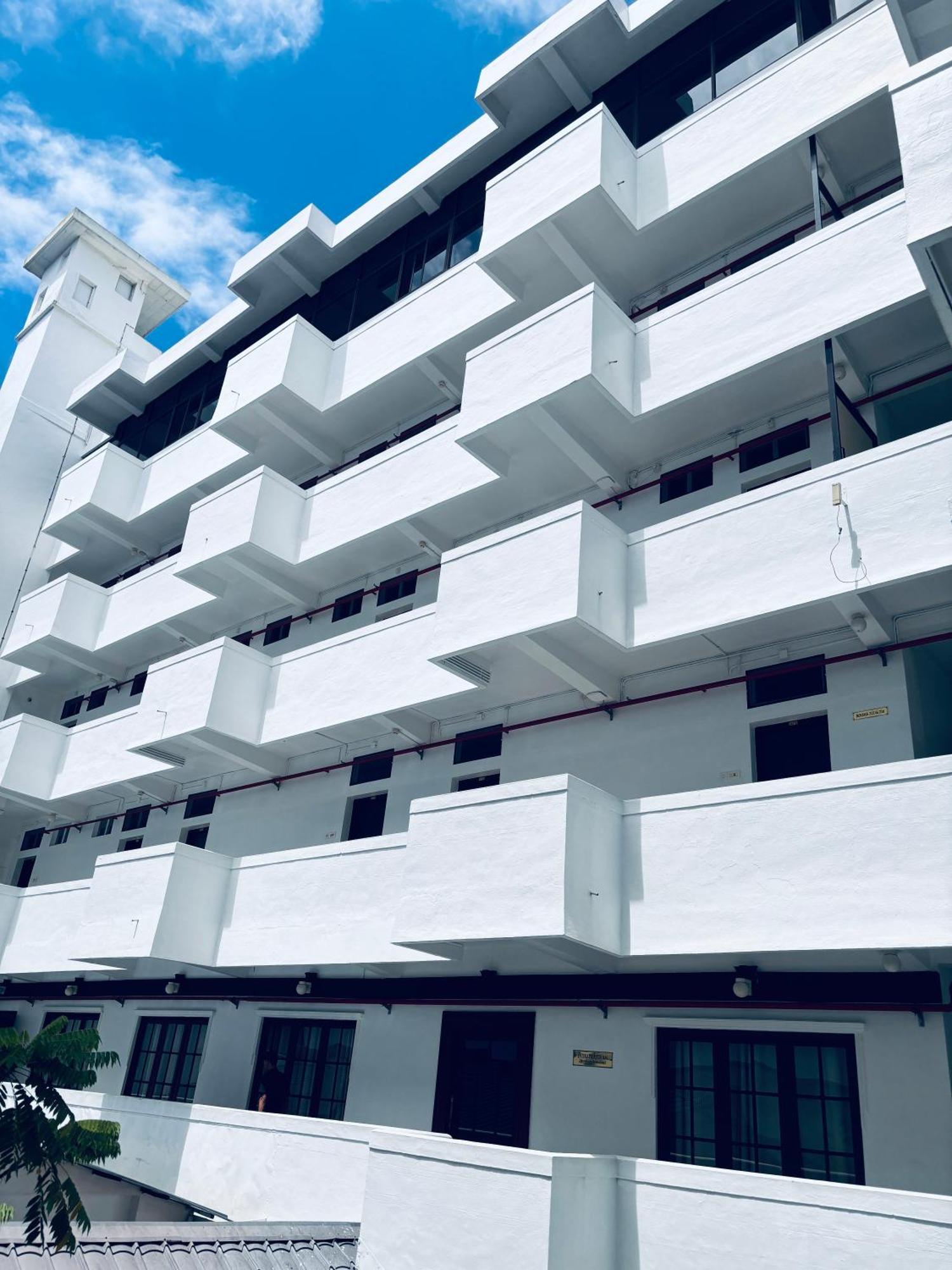 Maharani Hotel Kozhikode Buitenkant foto
